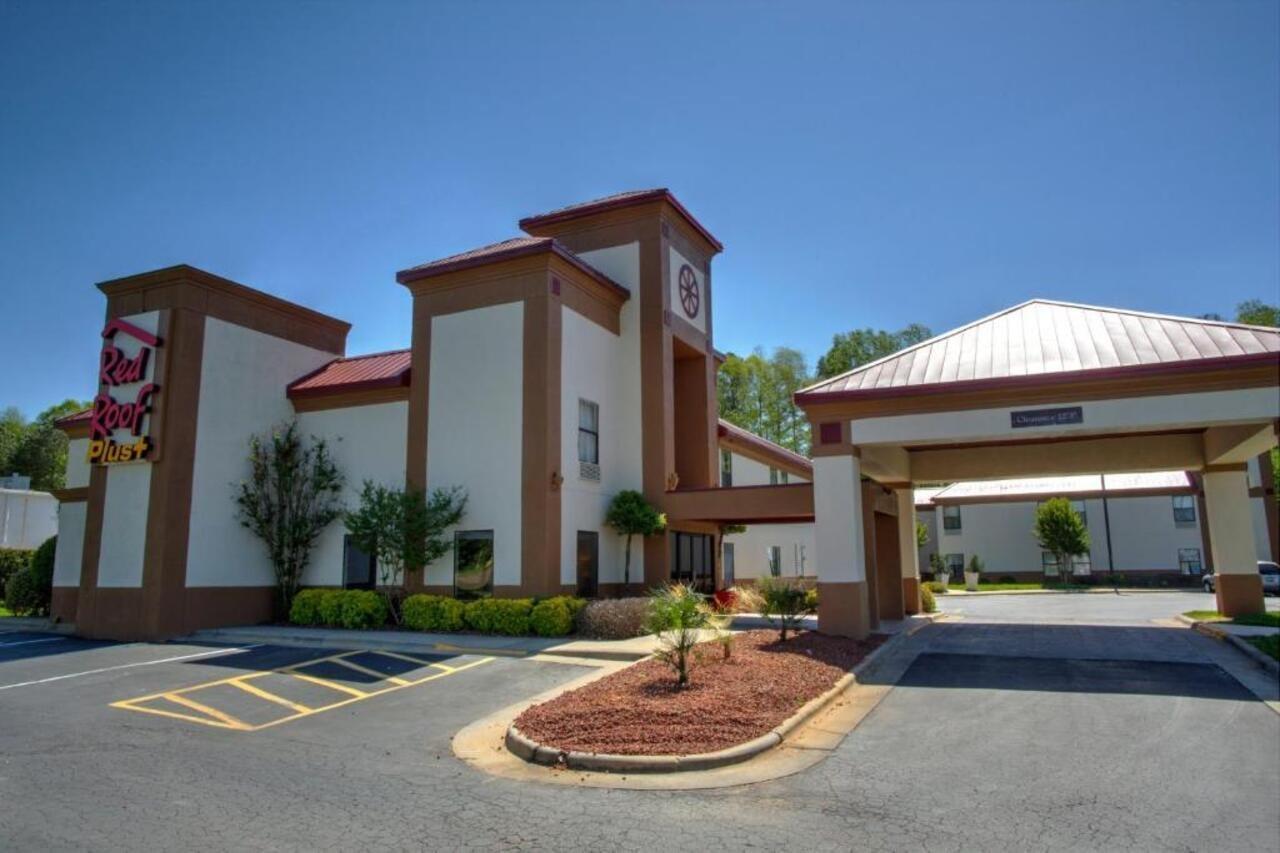 Red Roof Plus Henderson Exterior photo